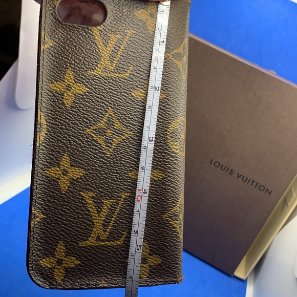 Louis Vuitton monogram iPhone case pink interior 1/5 - Picture 8 of 9